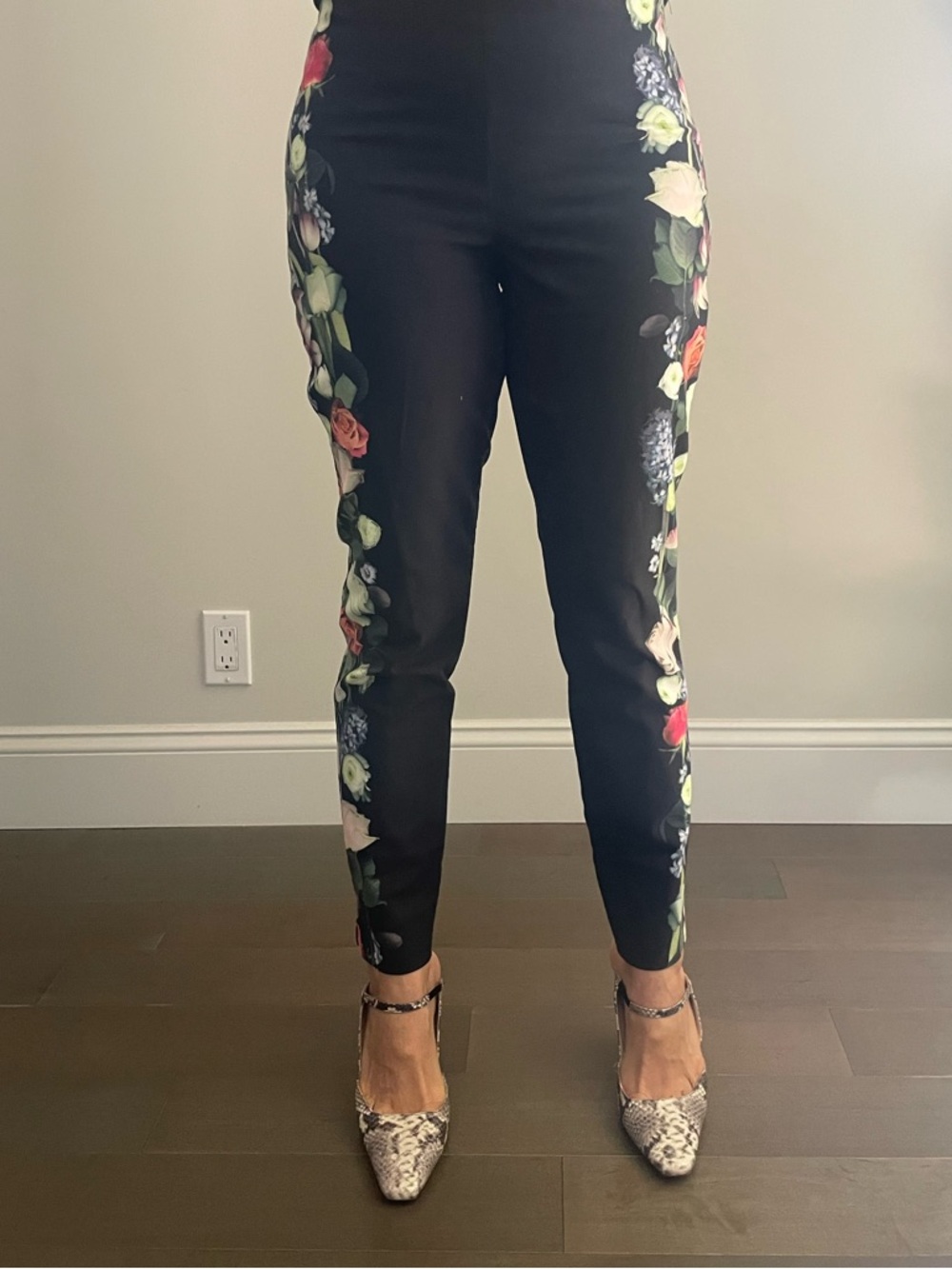 Women's Black Floral Side-Stripe Ankle Pants